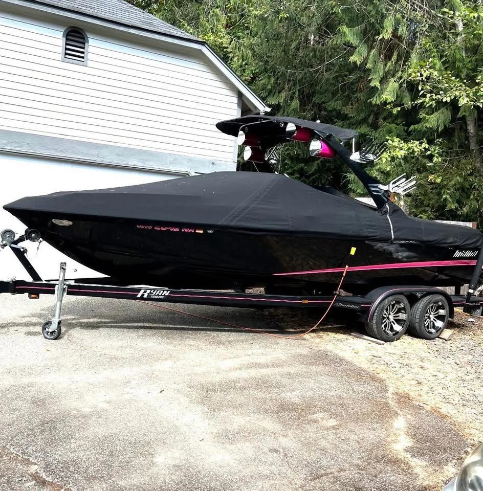 2008 Malibu 23 LSV 23 LSV