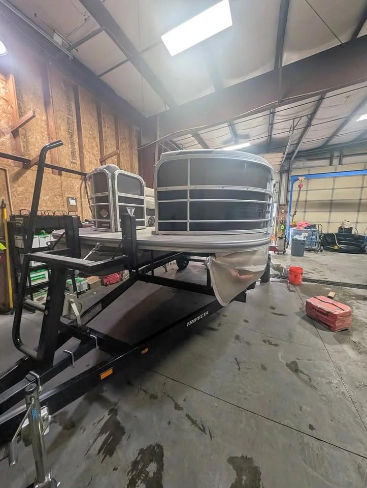 2021 Trifecta 20C-LE