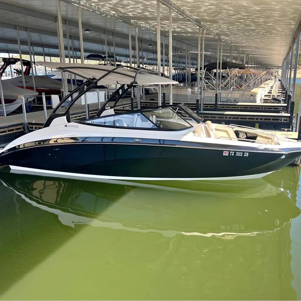 2012 Yamaha 242