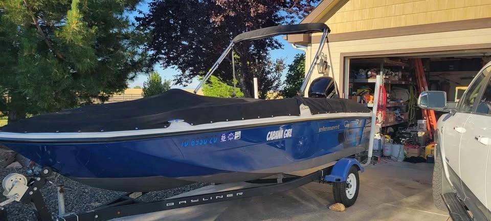 2018 Bayliner Element E18