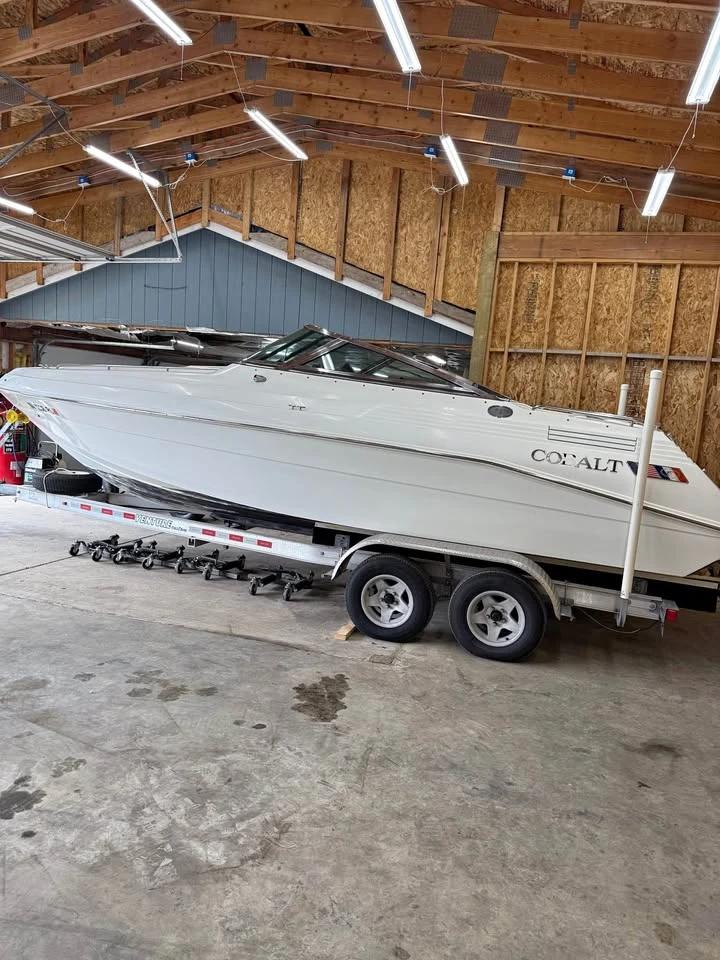 1992 Cobalt 243 243