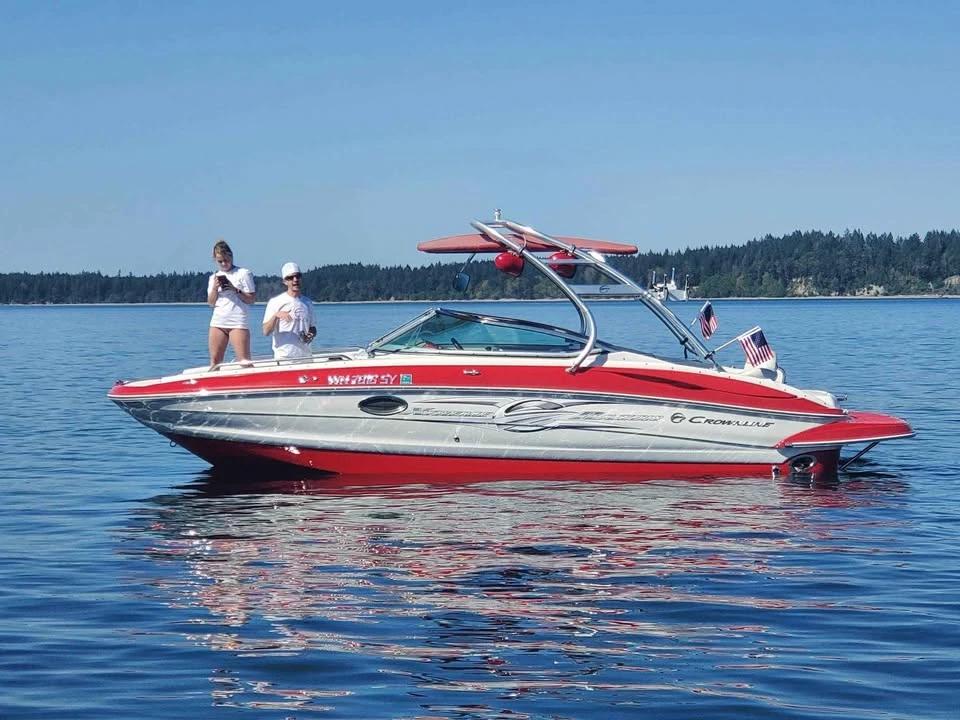 2009 Crownline 240ex xtreme razor