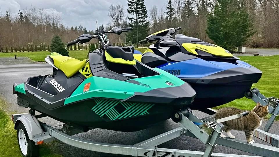 2020 Sea-Doo Wake, Sea-Doo Spark Trixx Pro 230