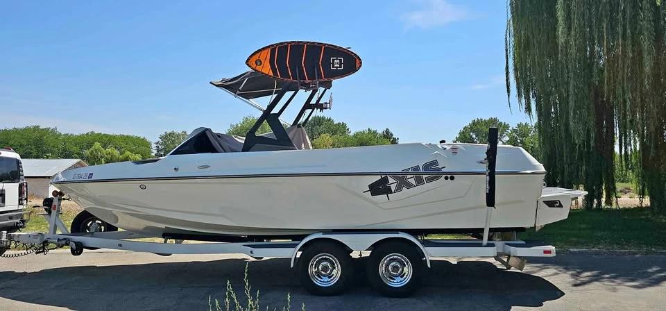 2020 Axis T23