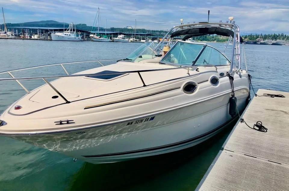 2005 SeaRay Sundancer 240