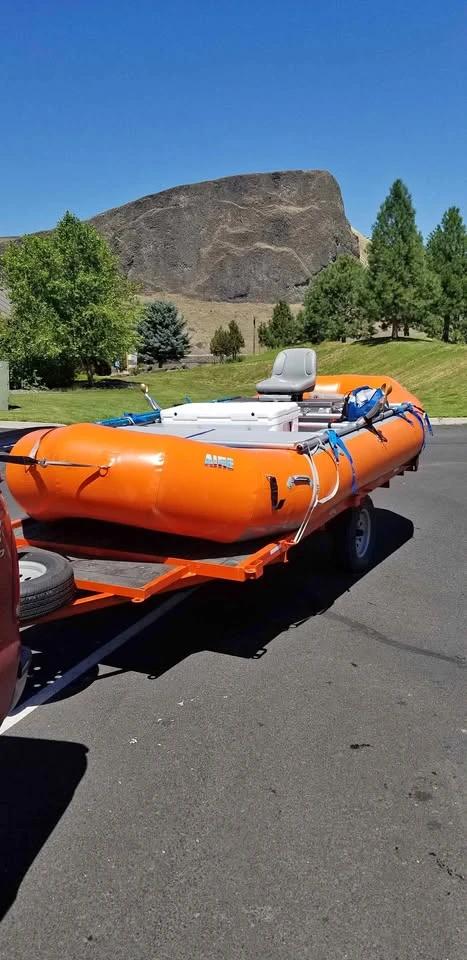 2020 Aire 15R Raft