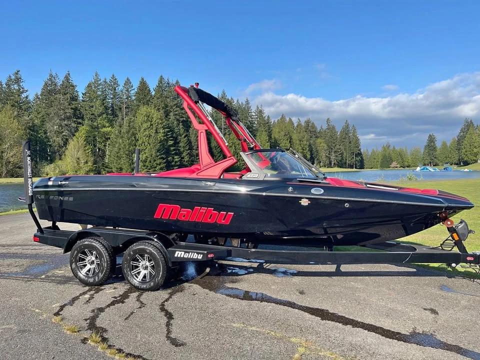 2025 Malibu txi open bow