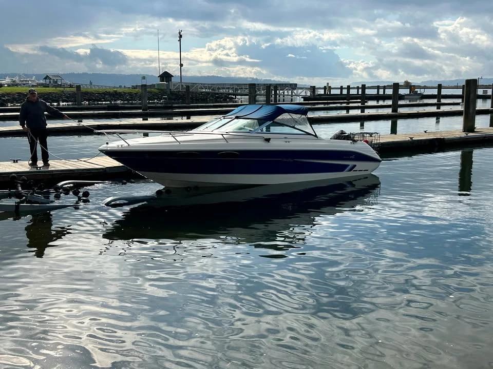 1995 Sea Ray Select 220 Overnighter