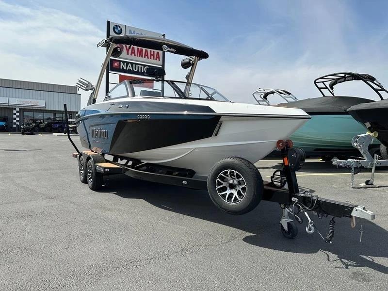 2022 Malibu Boats 22 lsv 22 lsv