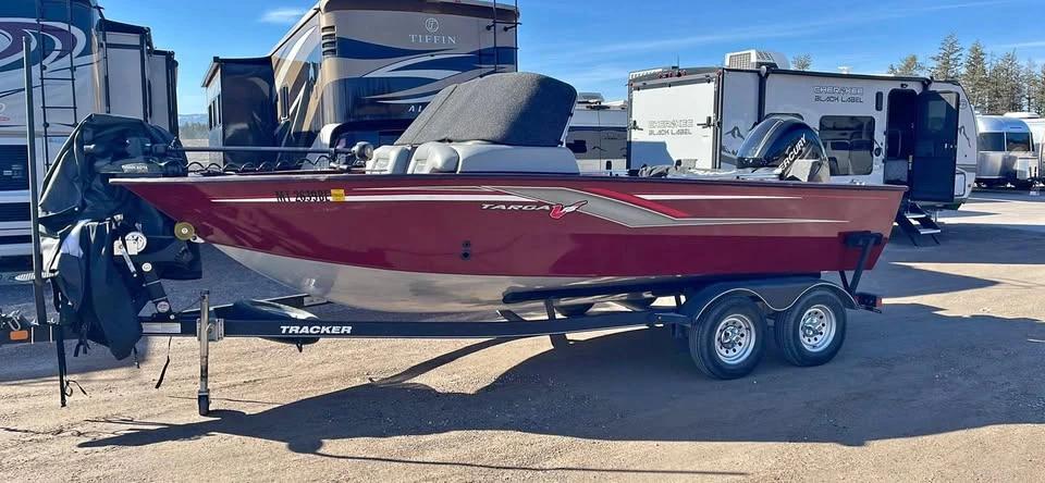2018 Tracker Targa V18 Combo