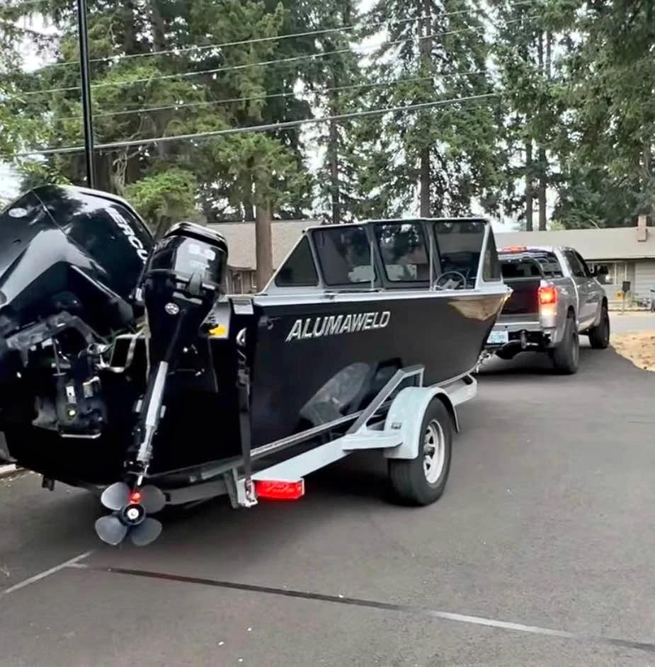 2016 Alumaweld Stryker 208