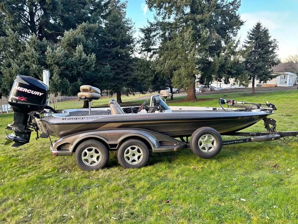 2005 Ranger 519VX
