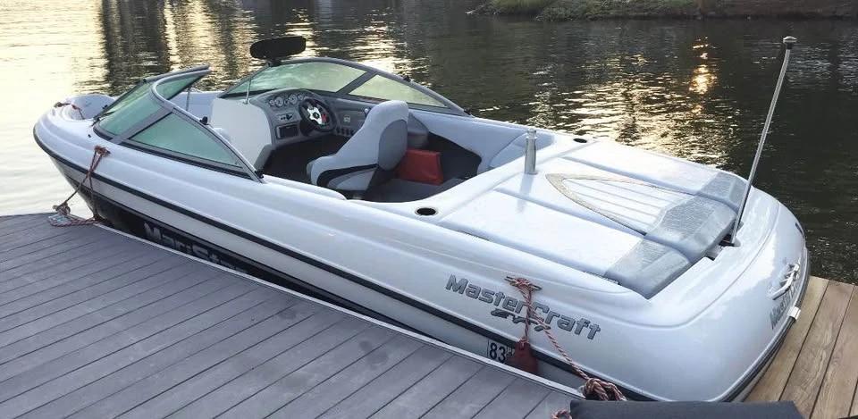 2002 MasterCraft Maristar 210 VRS