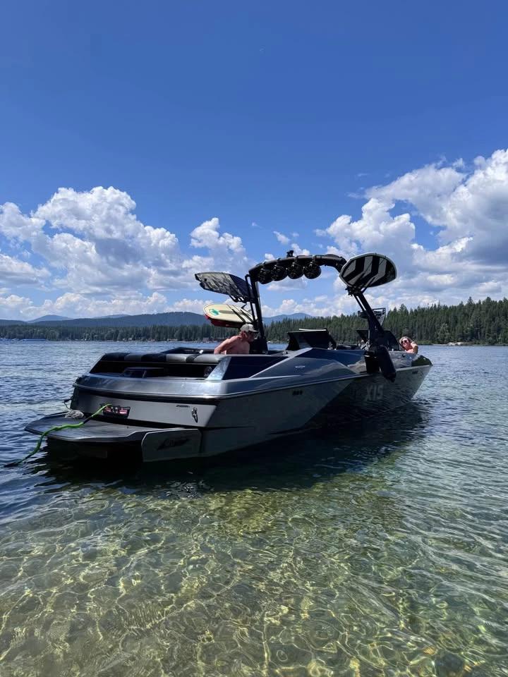 2020 Axis a24 a24