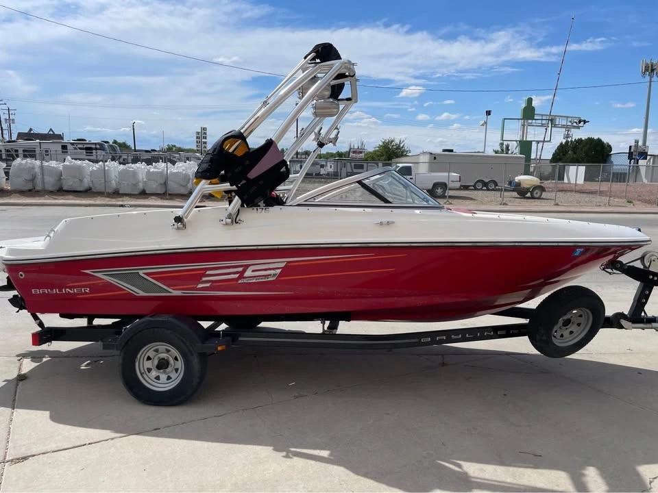2015 Bayliner 175
