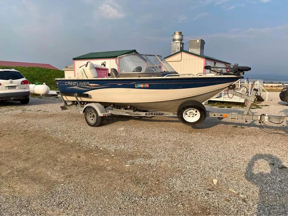 2001 Crestliner 185 Sportfisher