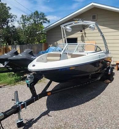 2015 Bayliner Flight Series