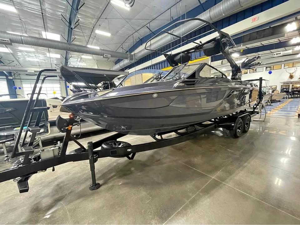 2024 Centurion Ri 245