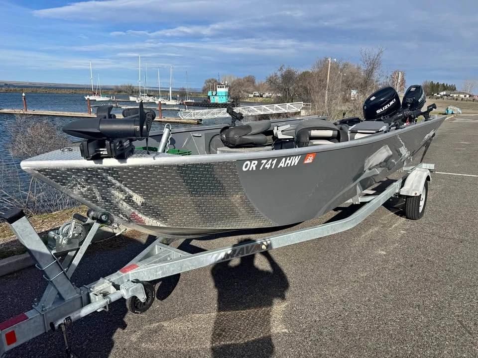2022 Fish Rite Angler 20’1”