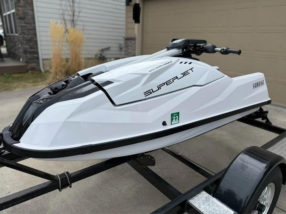 2021 Yamaha SuperJet