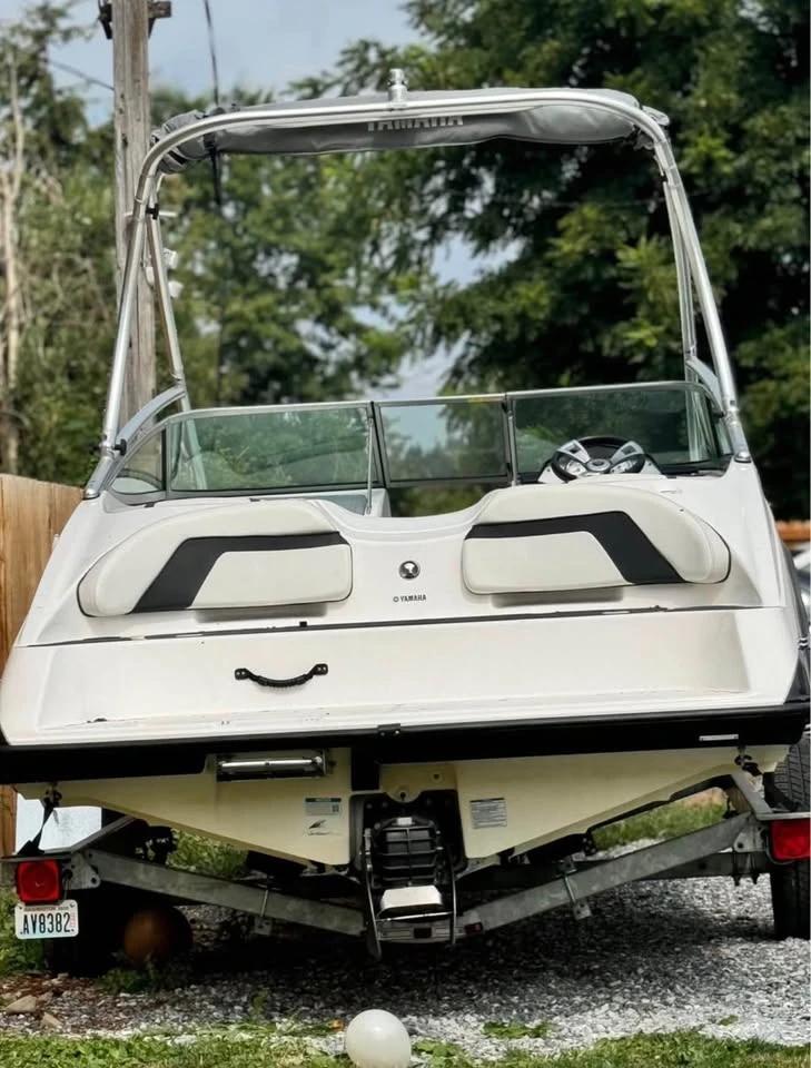2015 Yamaha ar190