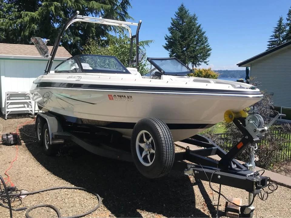 2014 Larson LSR 2300 LSR 2300