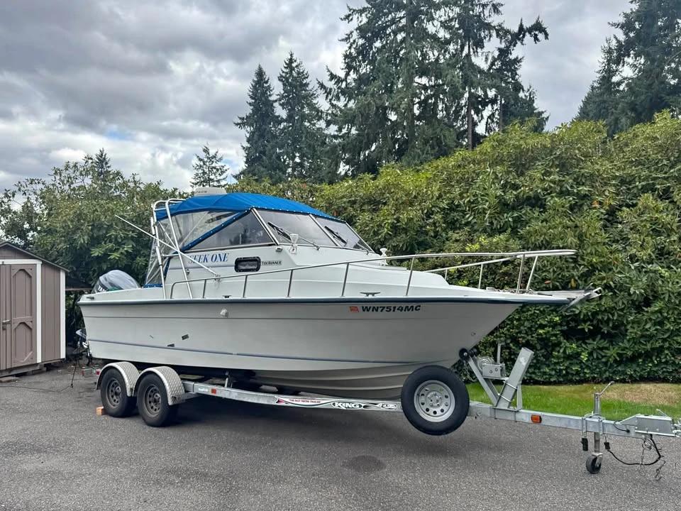 1970 Tiderunner Cuddy Cabin