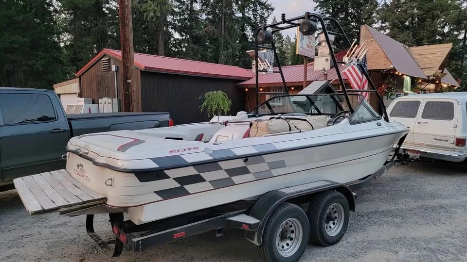 2006 Ski Centurion Air Warrior Elite Open Bow