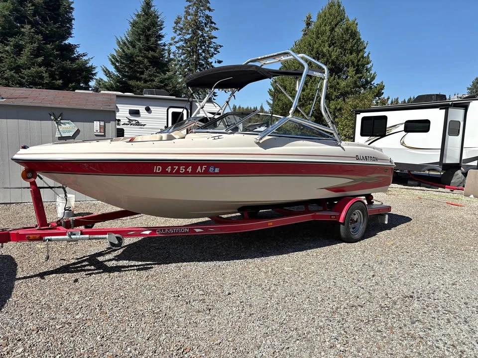 2003 GX 205 Glastron