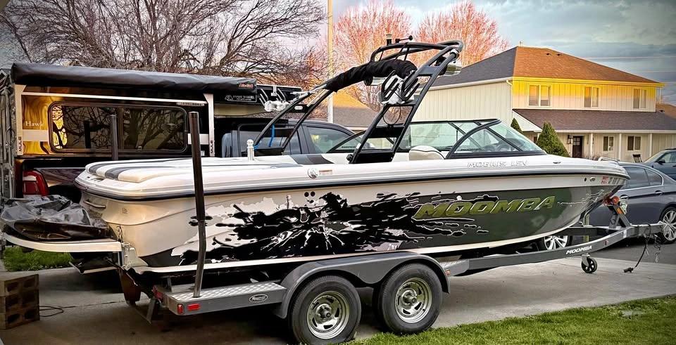 2013 Moomba Mobius LSV