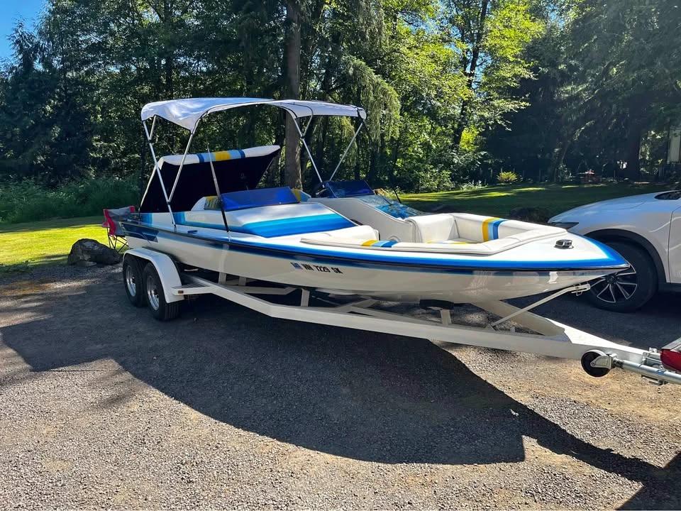 1995 Ultra Open Bow Jet Boat 21 LX