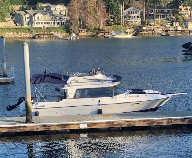 1992 Bayliner ciera 2556 command bridge 2556 command bridge
