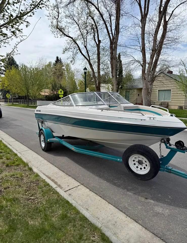 1994 Four Winns 190 Horizon