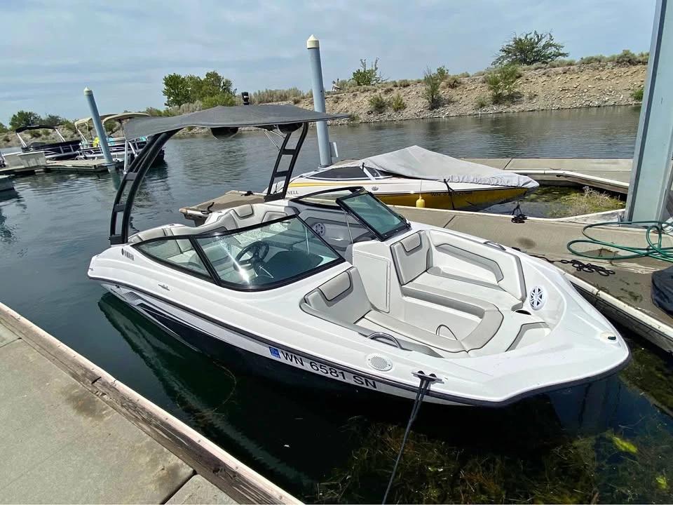 2018 Yamaha AR190