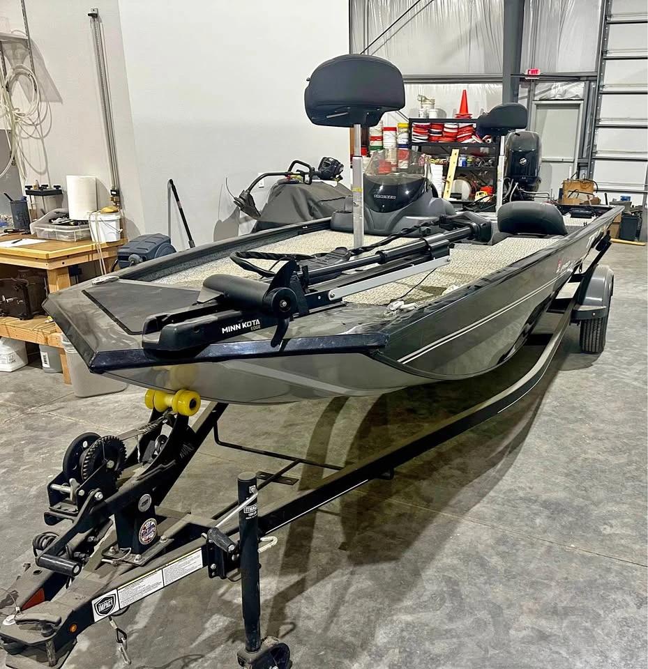 2023 Tracker Pro 170