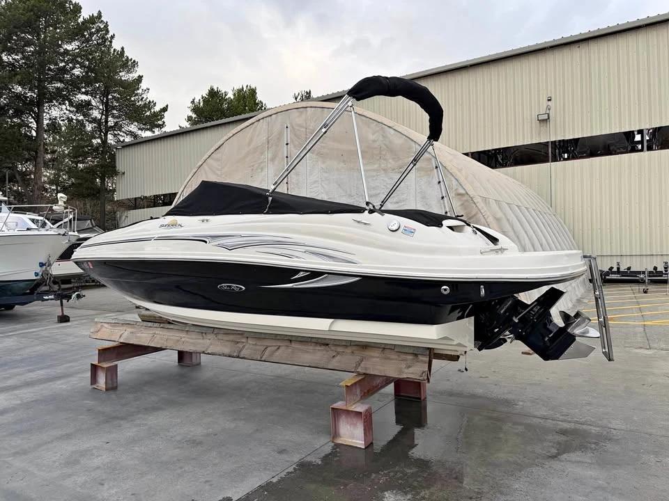 2005 Sea Ray 200 sundeck 200 sundeck