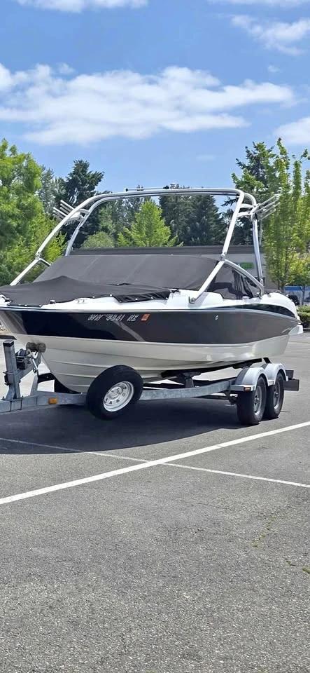 2009 Bayliner 205 (f20) 205 (f20)