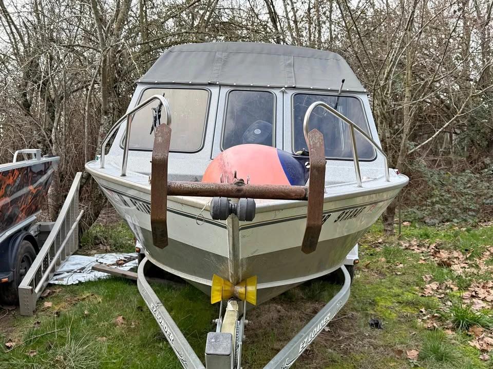 2003 Fish Rite Fishing Boat