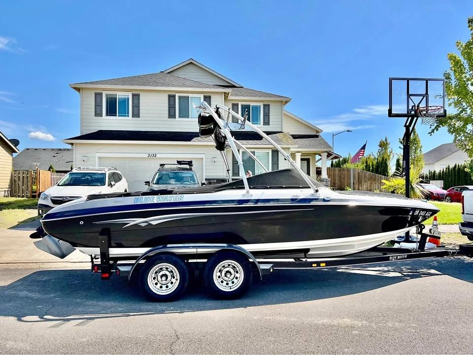 2006 Blue Water 21