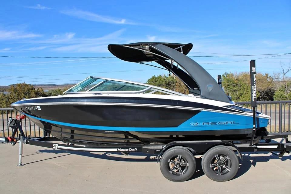 2017 Regal 2100