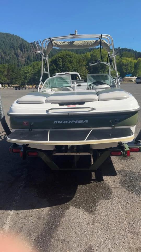 2007 Moomba Outback V