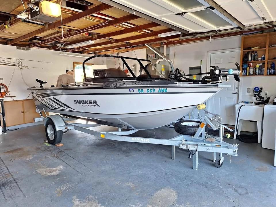 2022 Smoker Craft Osprey 162