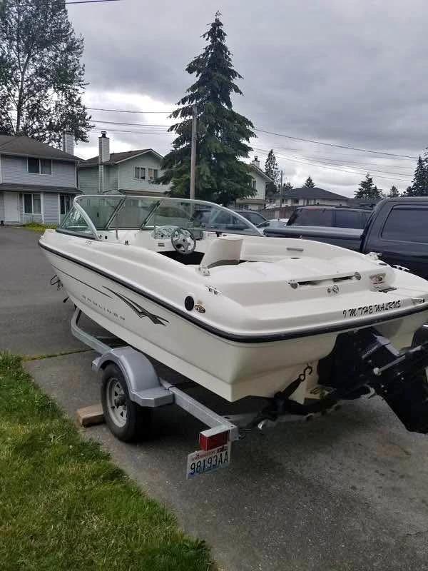 1972 Boat jet skis