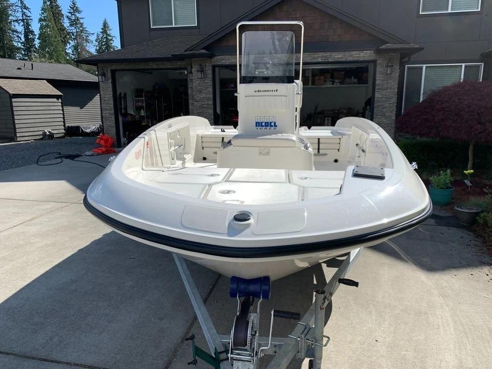 2017 Bayliner element f-16 Element F16