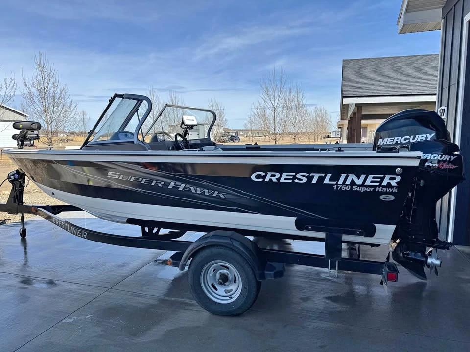 2013 Crestliner 1750 Super Hawk