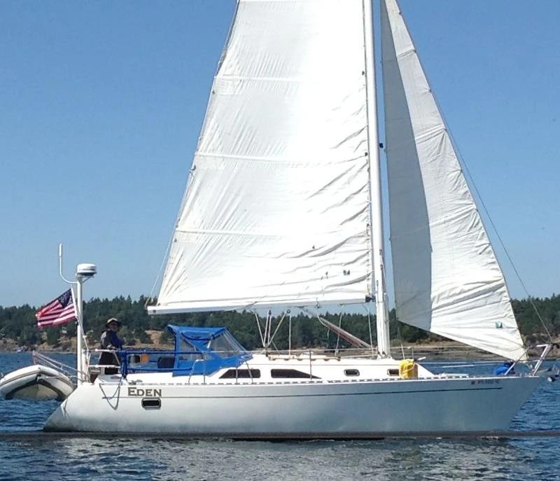1993 Freedom sailboat