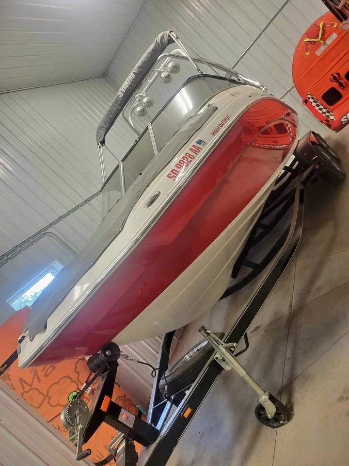 2011 Yamaha SX240
