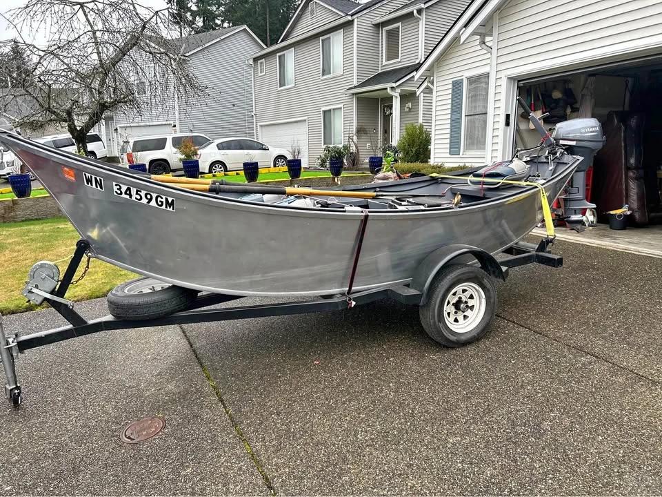 1981 Willie Drift Boat plus