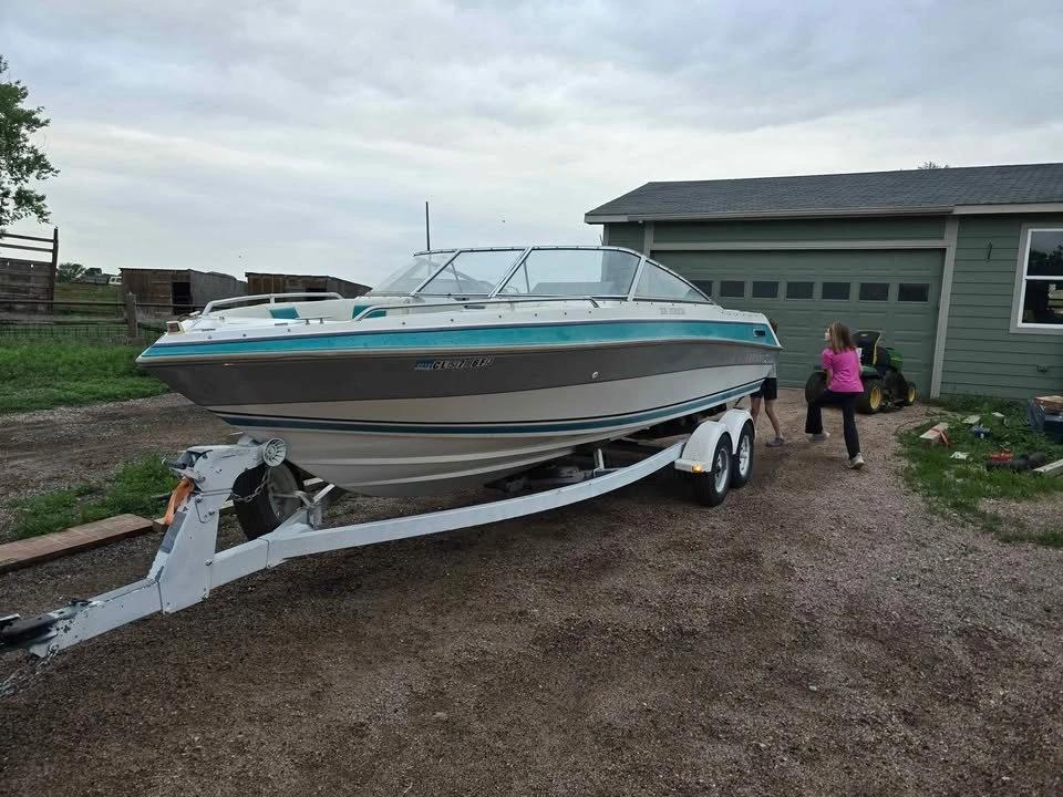 1991 Four Winns 200 Horizon