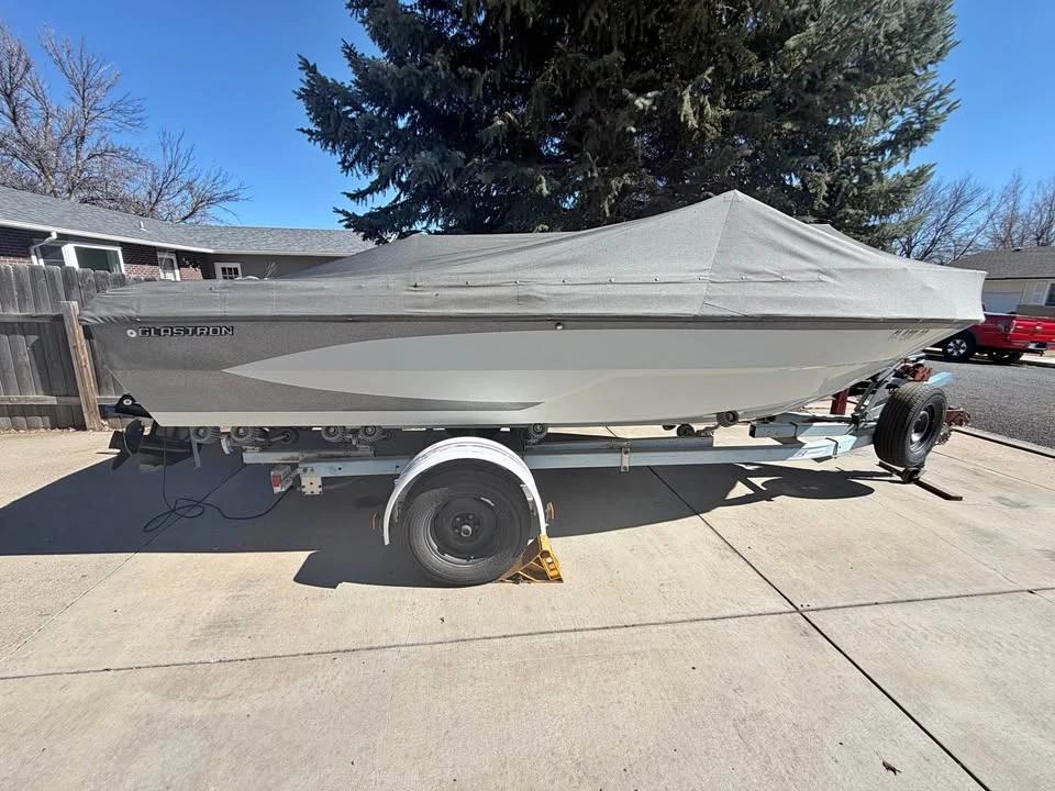 1978 Glastron V-195